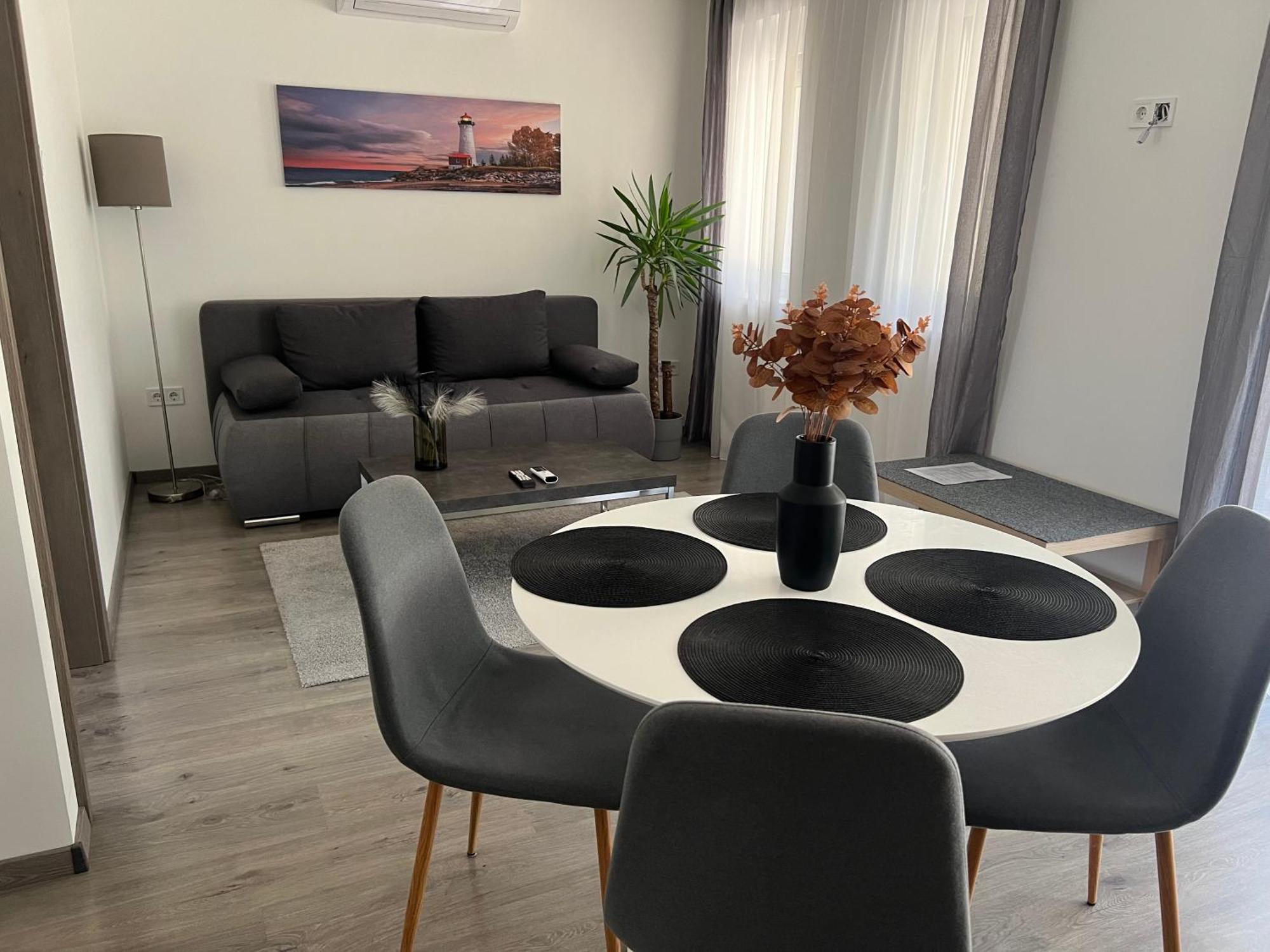 Sophia Apartman Goedoello Zewnętrze zdjęcie